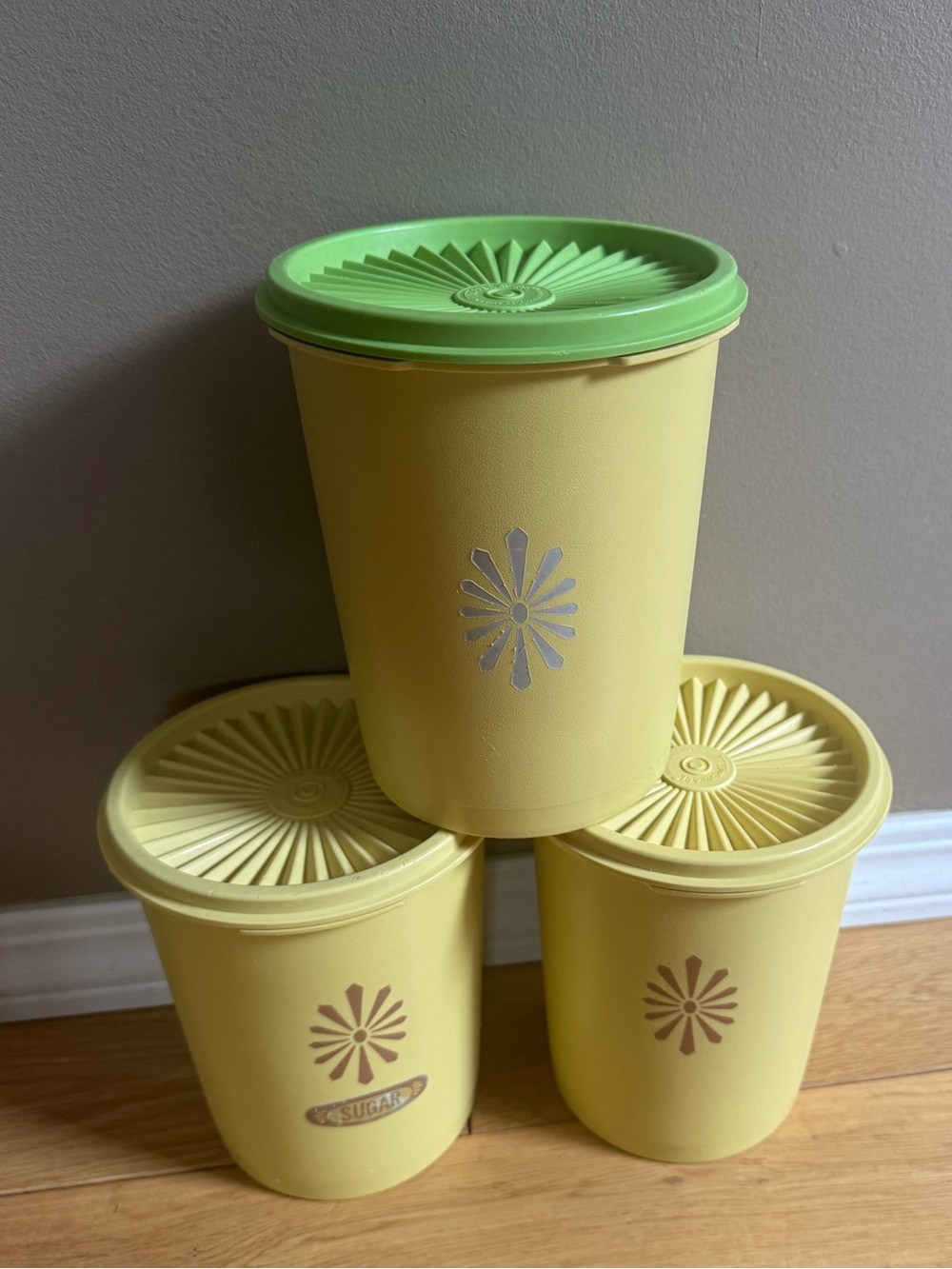 🪩Vintage Tupperware Harvest Gold Canister Set - 3 1970’s Set🪩